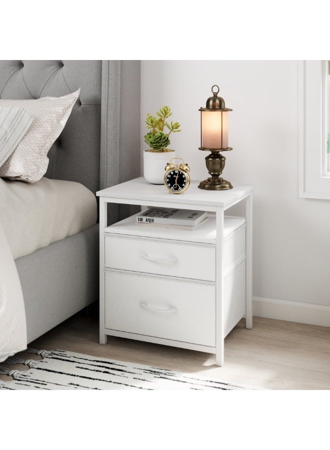 SHEIDLIN طاولة سرير عصرية مع رف مفتوح، طاولة جانبية بيضاء، طاولة متينة لغرفة المعيشة، طاولة سرير لغرفة النوم مع درجين من القماش. - Image 1